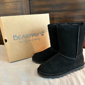 NEW BearPaw Retro Elle Black Platform Short Fur Winter Boots size 7 NWT